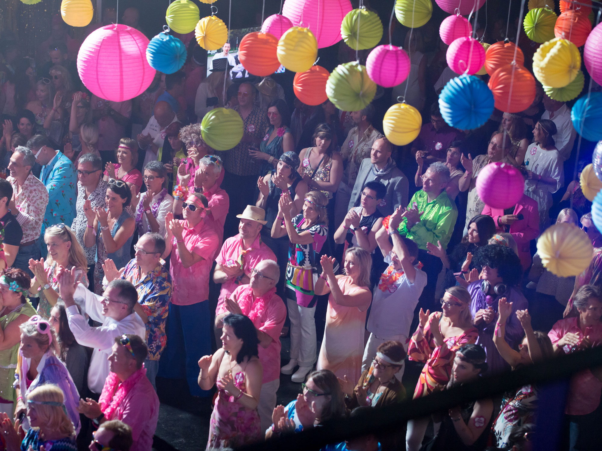 Strenger Spendenparty